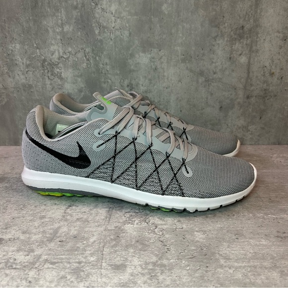Nike Fury 2 Running Shoes 819134-002 Mens sz 9.5 - grey - Picture 1 of 6